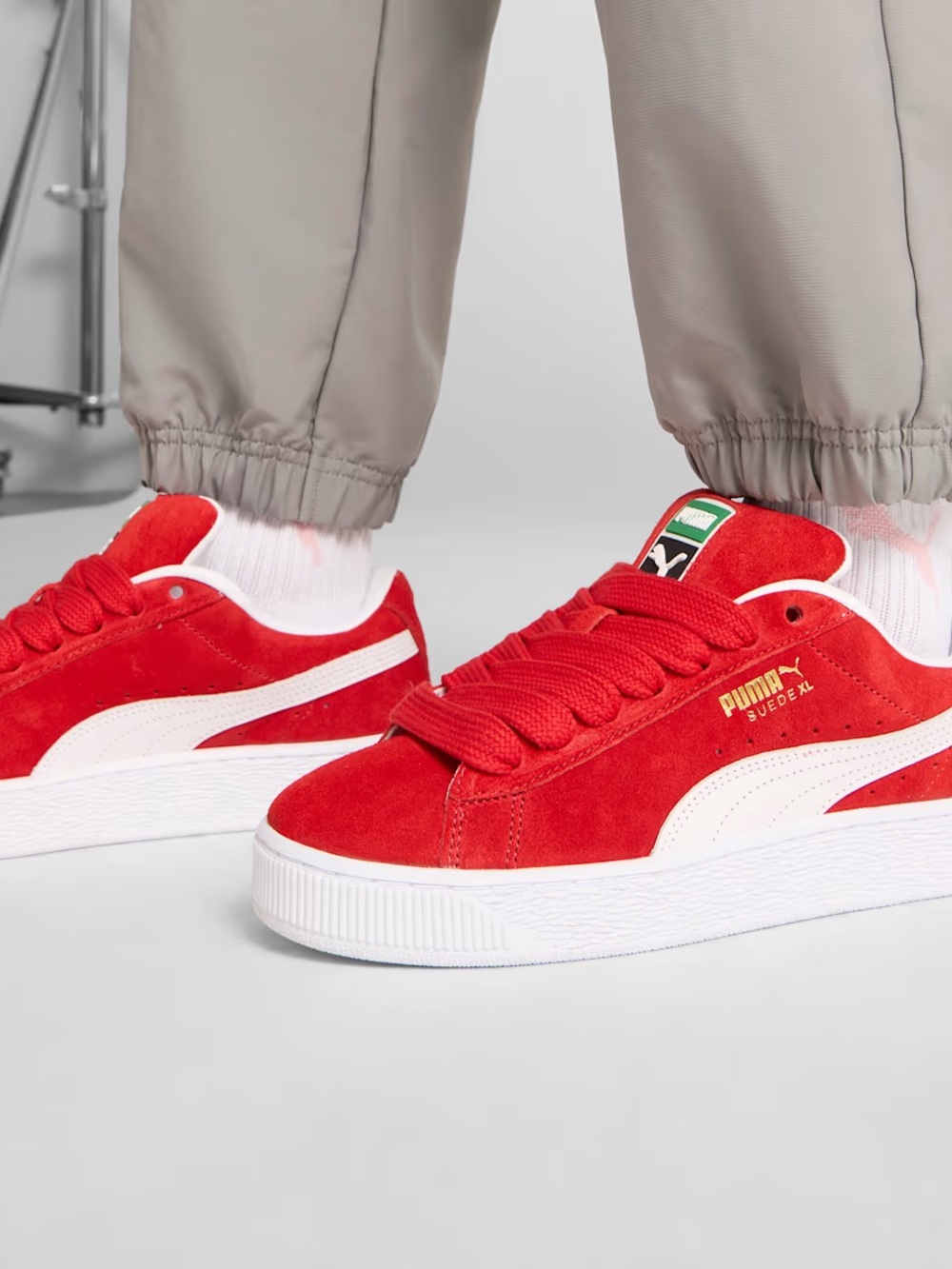 Puma Red Suede Sneakers with White Formstrip suede XL street wear